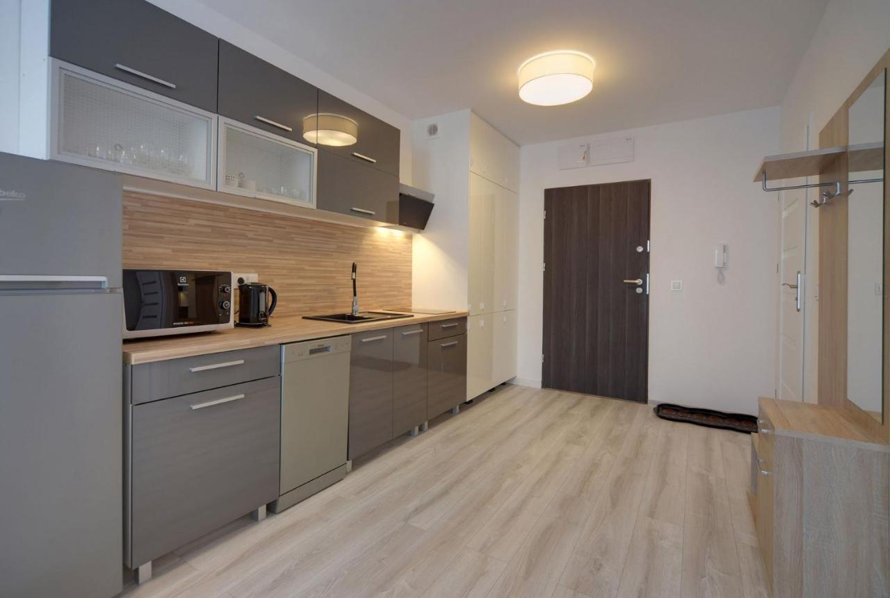 Apart Invest Widok 800 M6 شكلارسكا بوريبا المظهر الخارجي الصورة